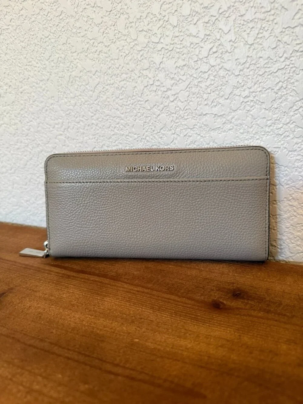 Michael Kors Pebble Leather Large Zip Around Continental Wallet (Grey)